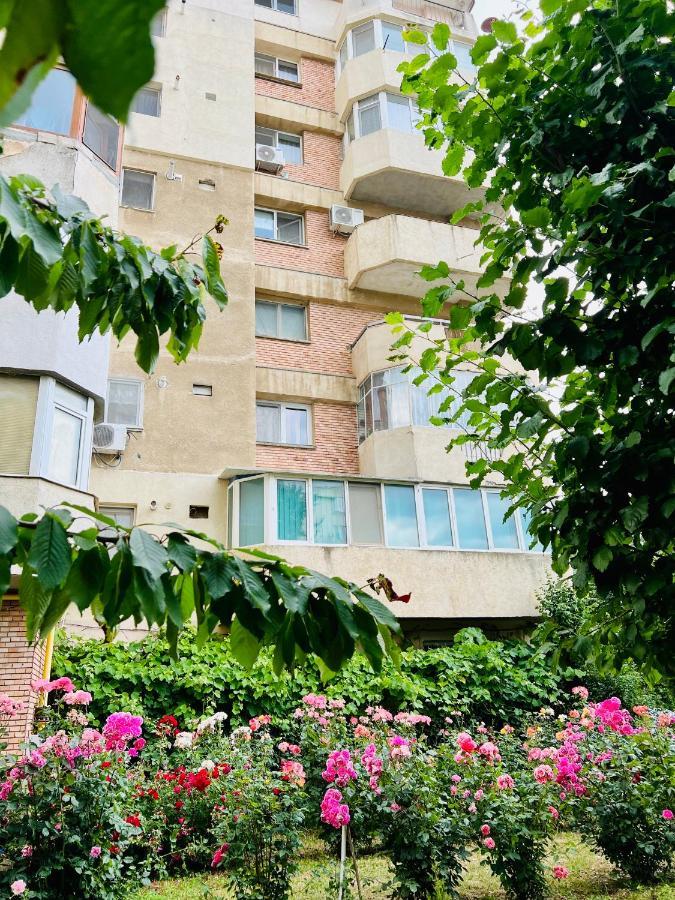 Appartement By The Sea For Family à Mangalia Extérieur photo