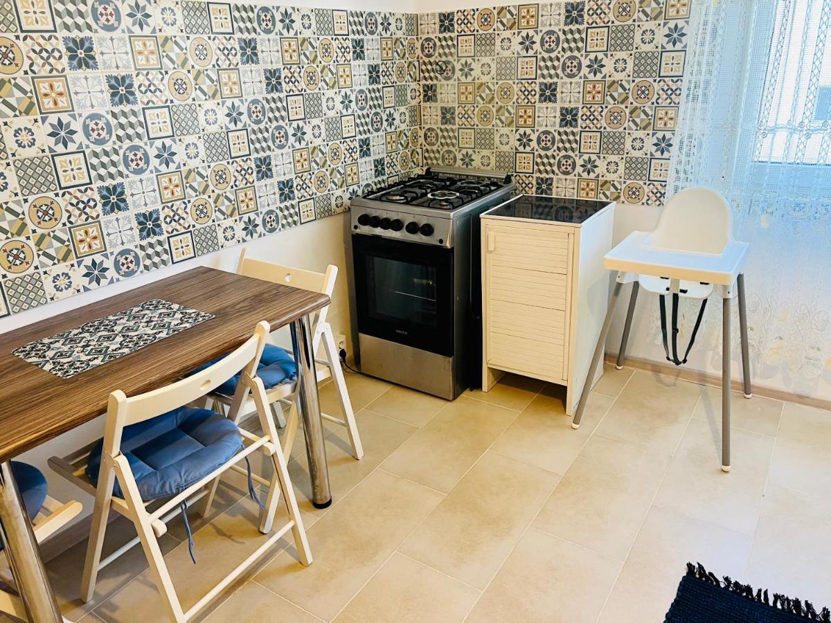 Appartement By The Sea For Family à Mangalia Extérieur photo