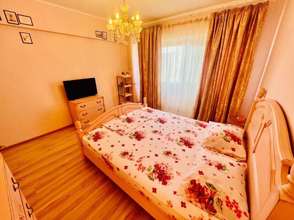 Appartement By The Sea For Family à Mangalia Extérieur photo